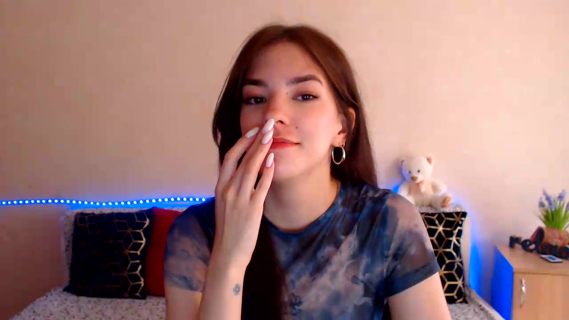 Gallery image thumbnail from Shalyka's myfreecams stream on, 07/03/2026, 11:33 image 14 of 20