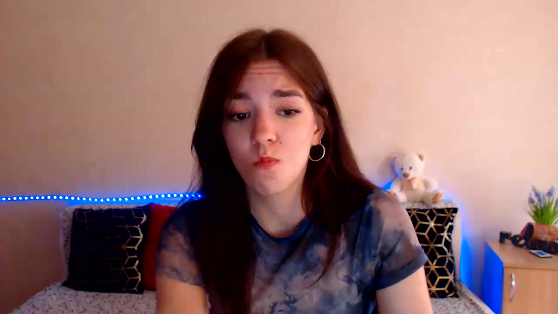 Gallery image thumbnail from Shalyka's myfreecams stream on, 07/03/2026, 11:33 image 10 of 20