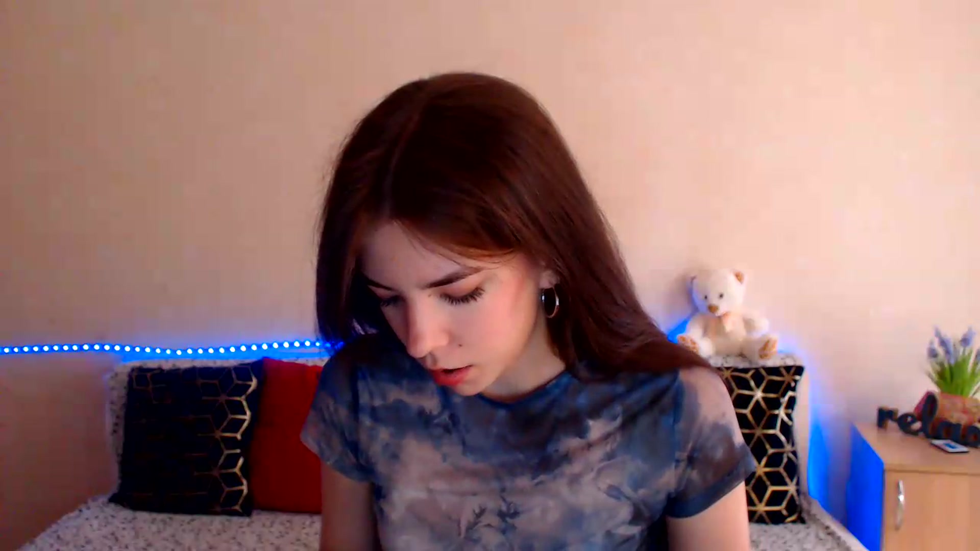 Gallery image thumbnail from Shalyka's myfreecams stream on, 07/03/2026, 11:33 image 9 of 20
