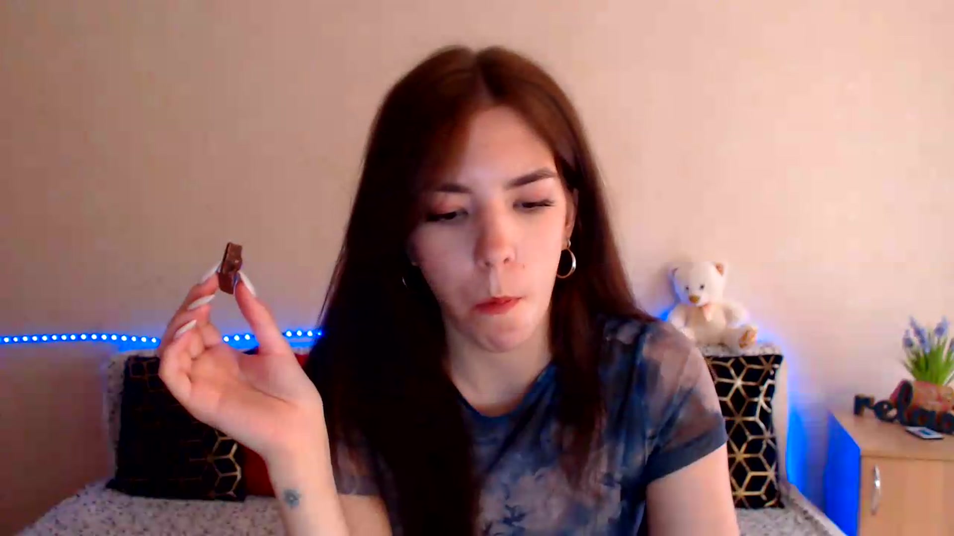 Gallery image thumbnail from Shalyka's myfreecams stream on, 07/03/2026, 11:33 image 4 of 20