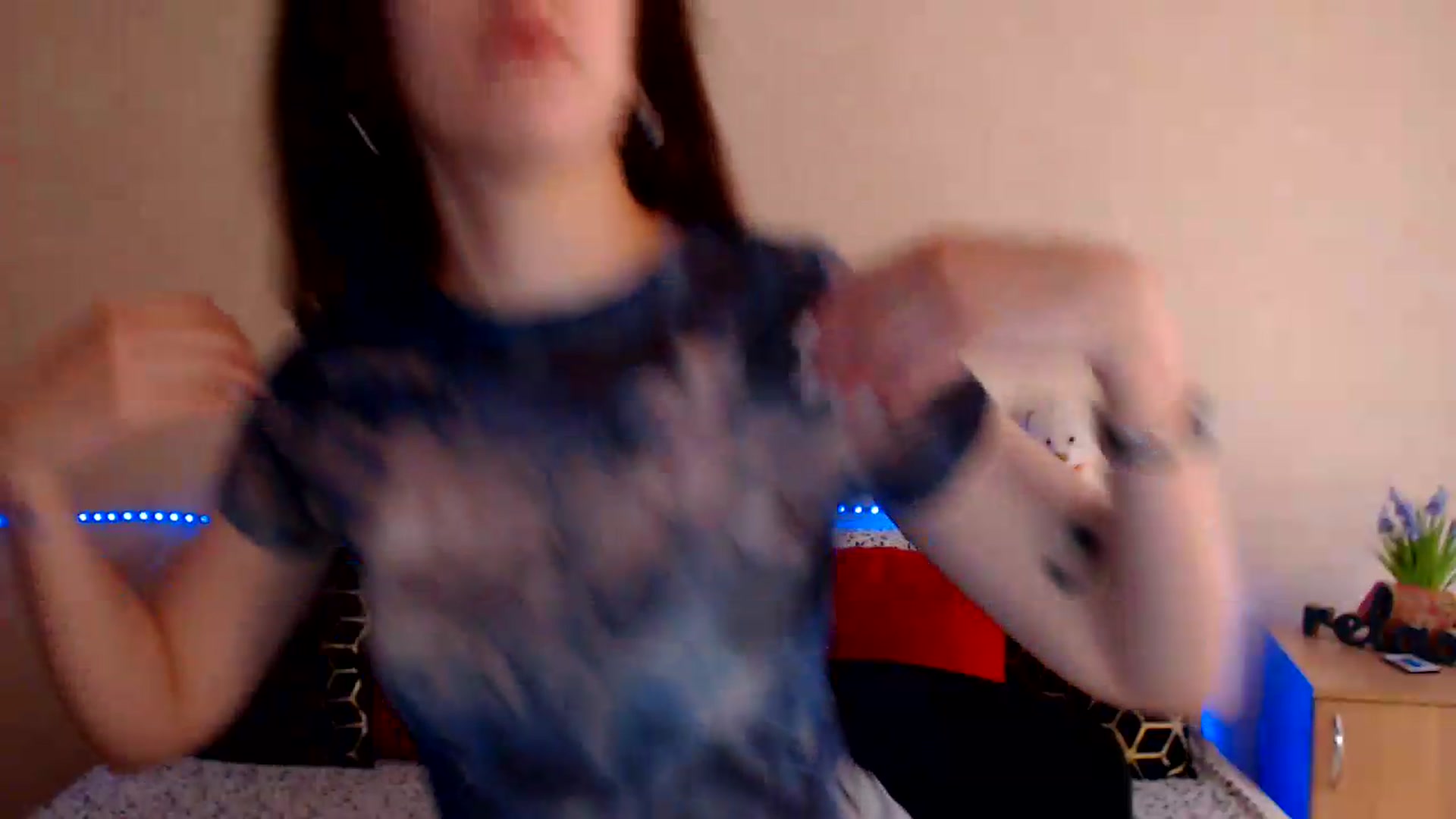 Gallery image thumbnail from Shalyka's myfreecams stream on, 07/03/2026, 13:32 image 9 of 20