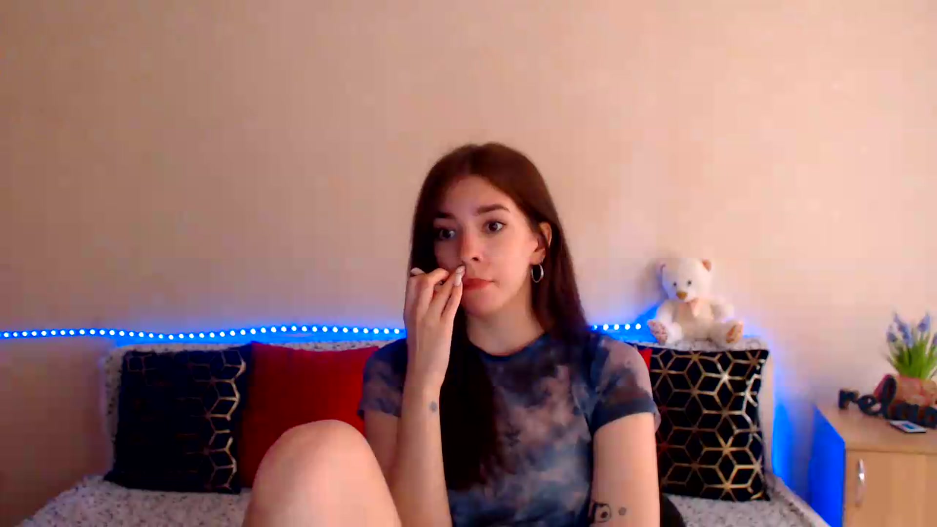 Gallery image thumbnail from Shalyka's myfreecams stream on, 07/03/2026, 13:32 image 19 of 20
