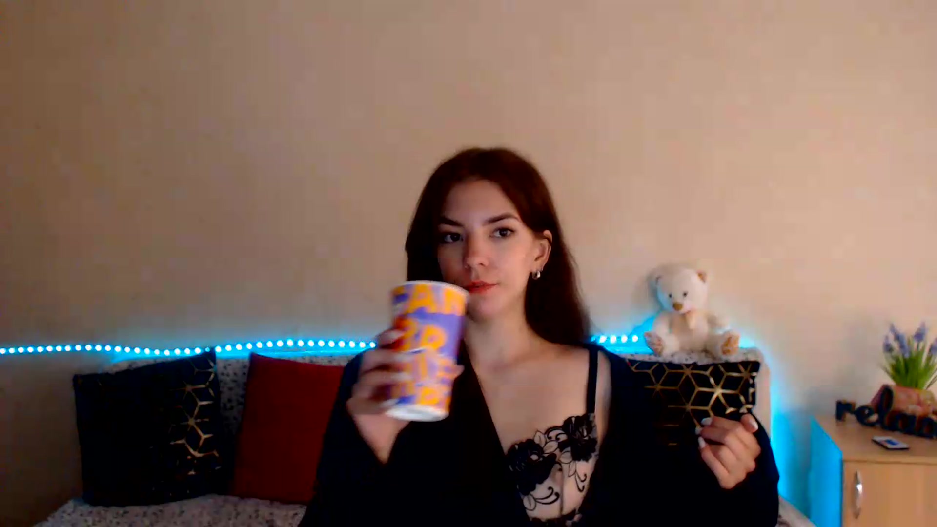 Gallery image thumbnail from Shalyka's myfreecams stream on, 07/04/2026, 12:24 image 16 of 20