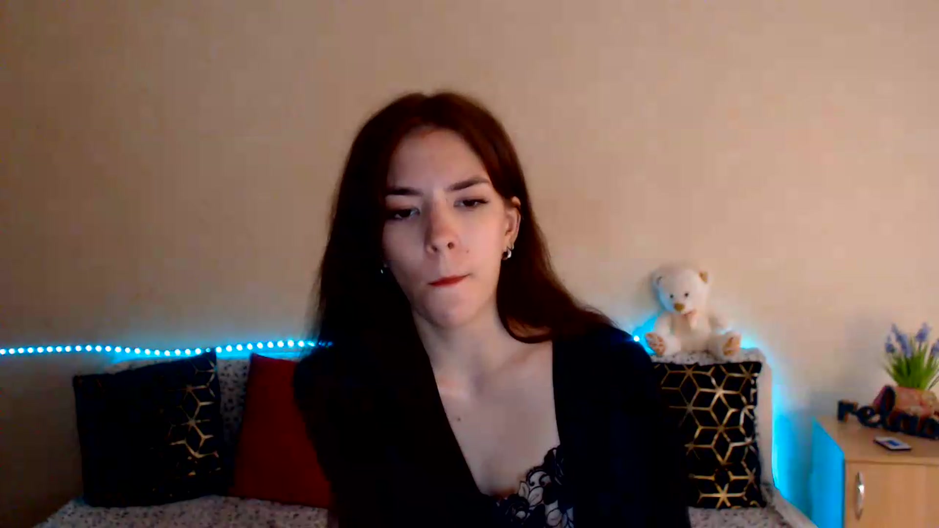 Gallery image thumbnail from Shalyka's myfreecams stream on, 07/04/2026, 12:24 image 17 of 20