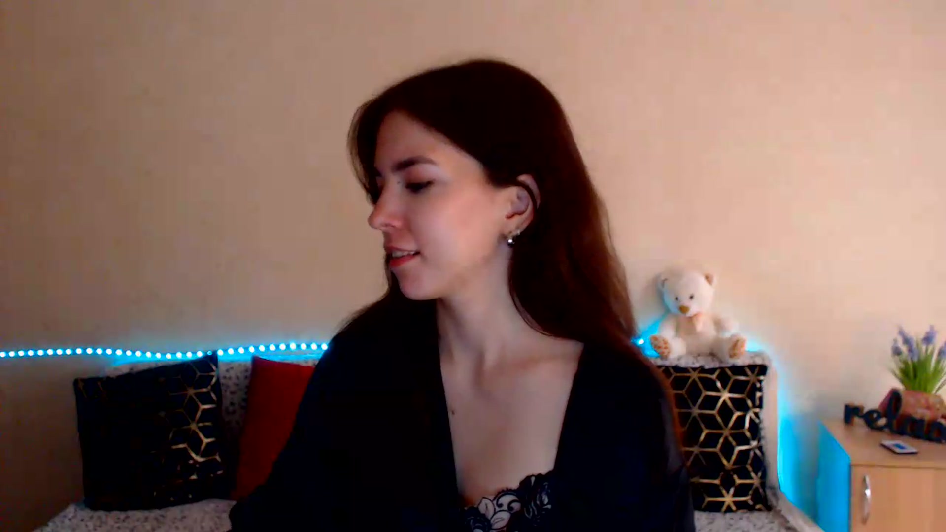 Gallery image thumbnail from Shalyka's myfreecams stream on, 07/04/2026, 12:24 image 2 of 20