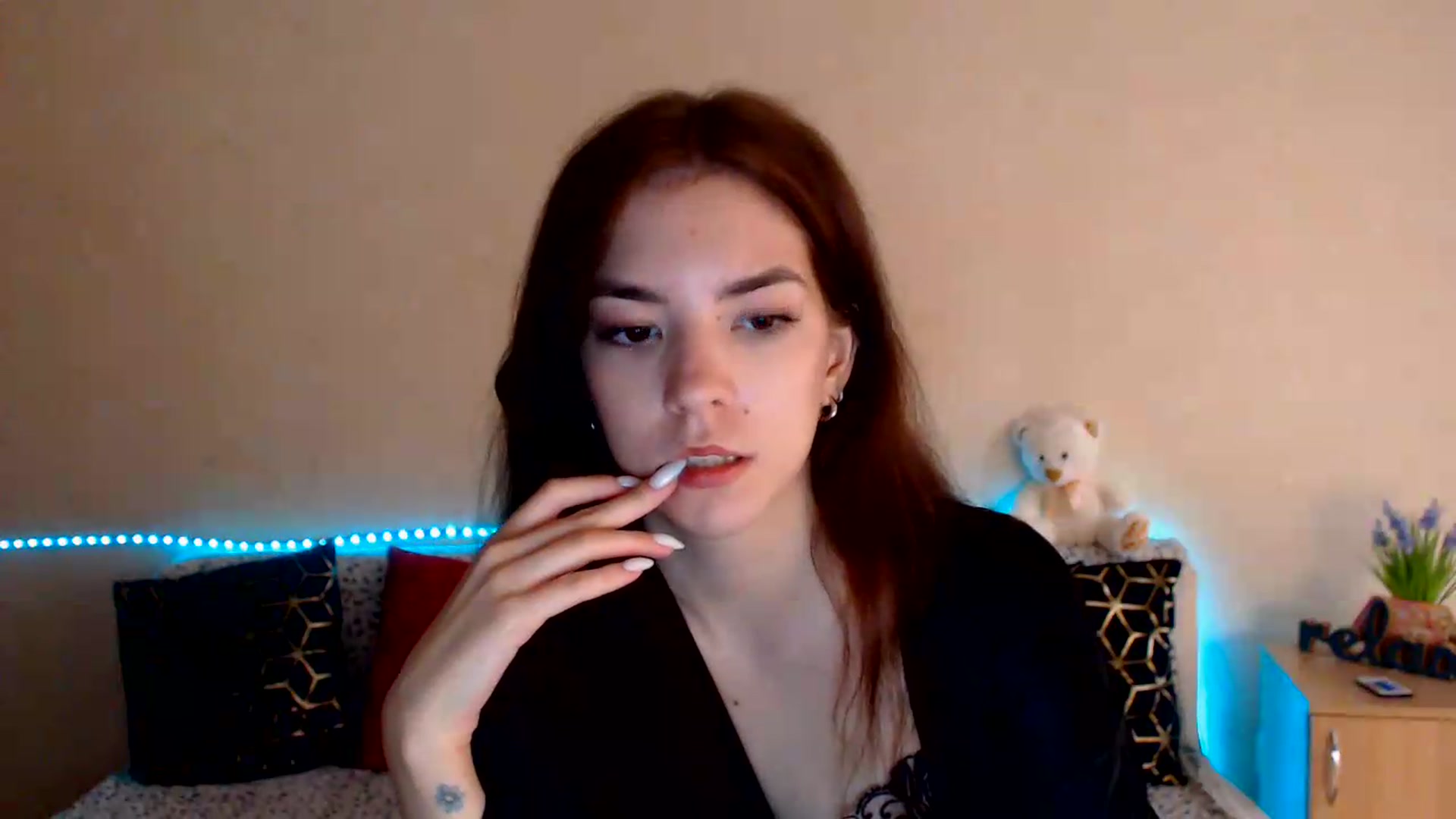 Gallery image thumbnail from Shalyka's myfreecams stream on, 07/04/2026, 12:24 image 19 of 20