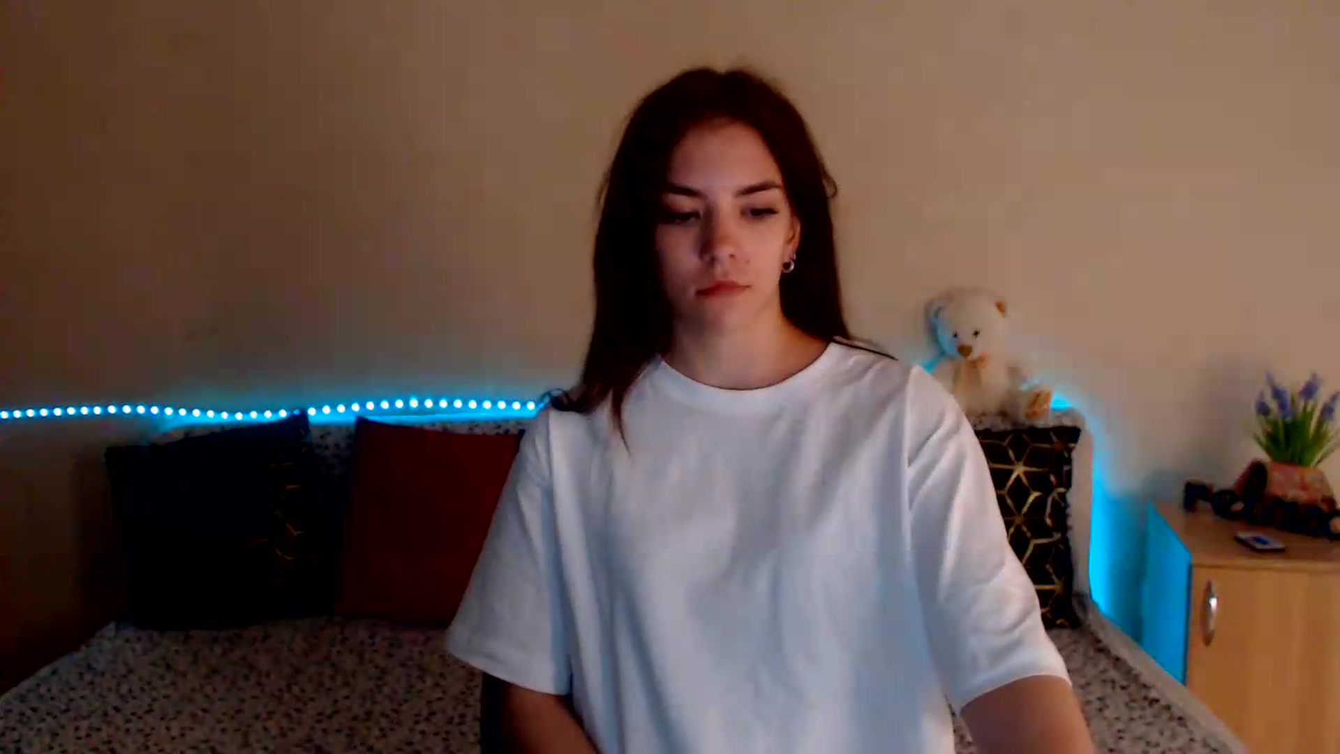 Gallery image thumbnail from Shalyka's myfreecams stream on, 07/04/2026, 15:44 image 2 of 20