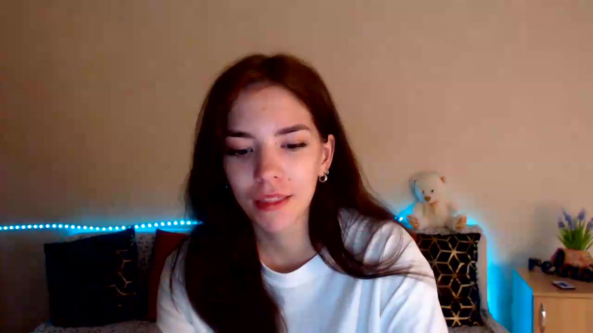 Gallery image thumbnail from Shalyka's myfreecams stream on, 07/04/2026, 15:44 image 13 of 20