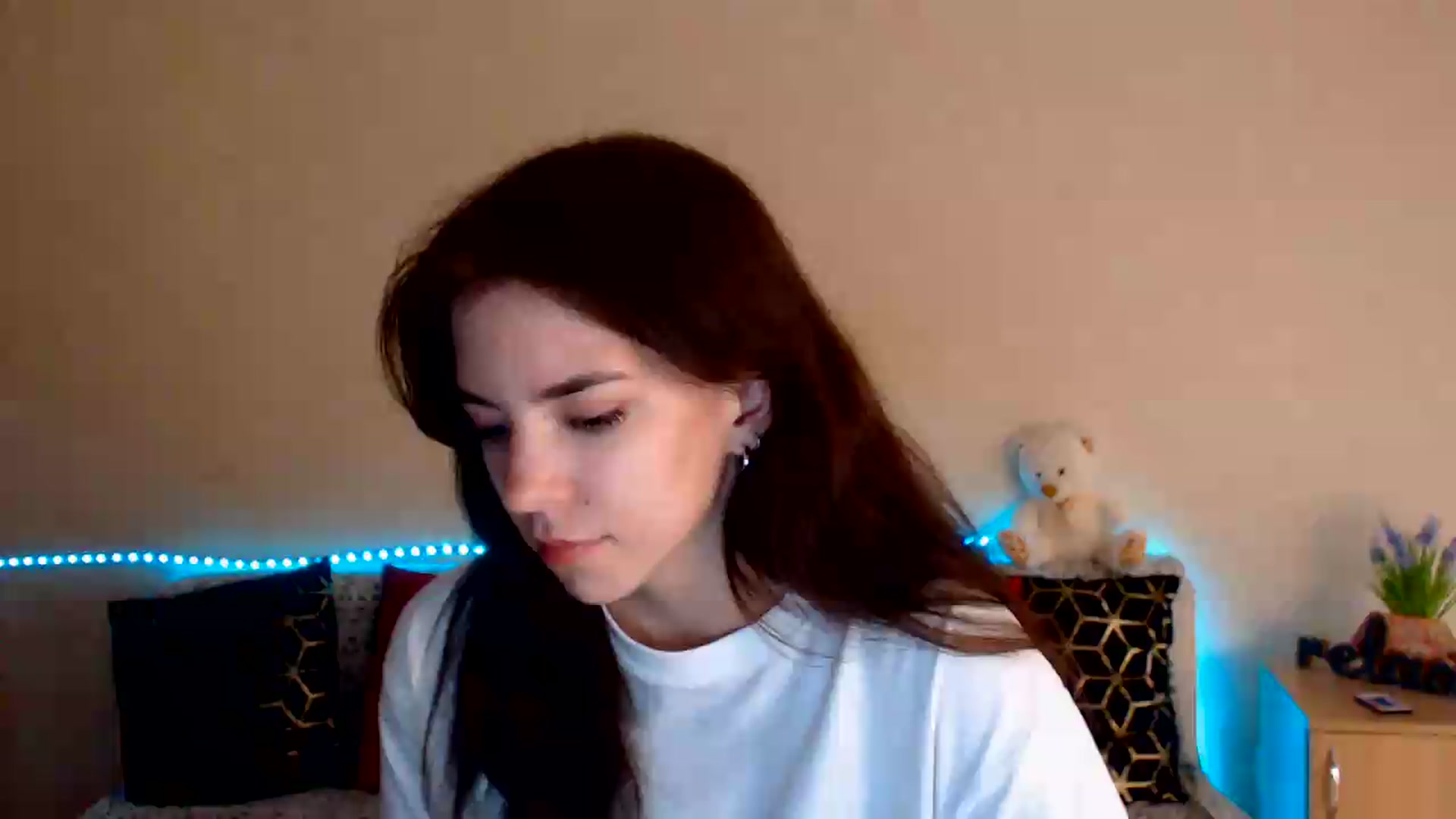 Gallery image thumbnail from Shalyka's myfreecams stream on, 07/04/2026, 15:44 image 7 of 20