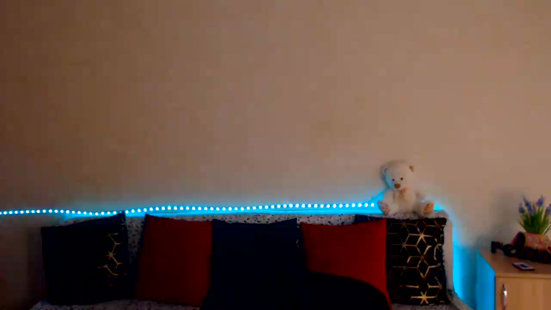 Gallery image thumbnail from Shalyka's myfreecams stream on, 07/04/2026, 15:44 image 4 of 20
