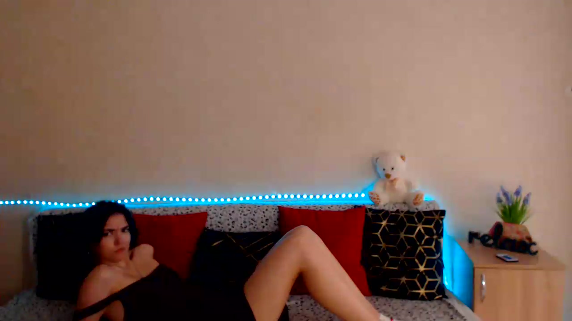 Gallery image thumbnail from Shalyka's myfreecams stream on, 07/09/2026, 12:31 image 10 of 20