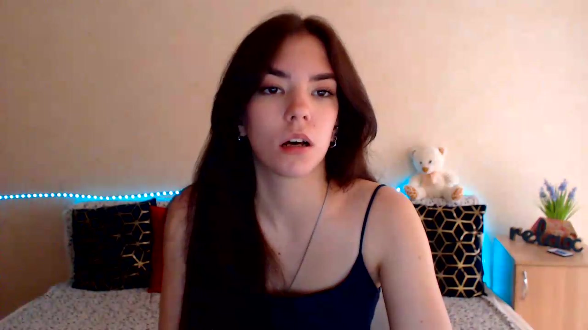 Gallery image thumbnail from Shalyka's myfreecams stream on, 07/10/2026, 13:30 image 8 of 20