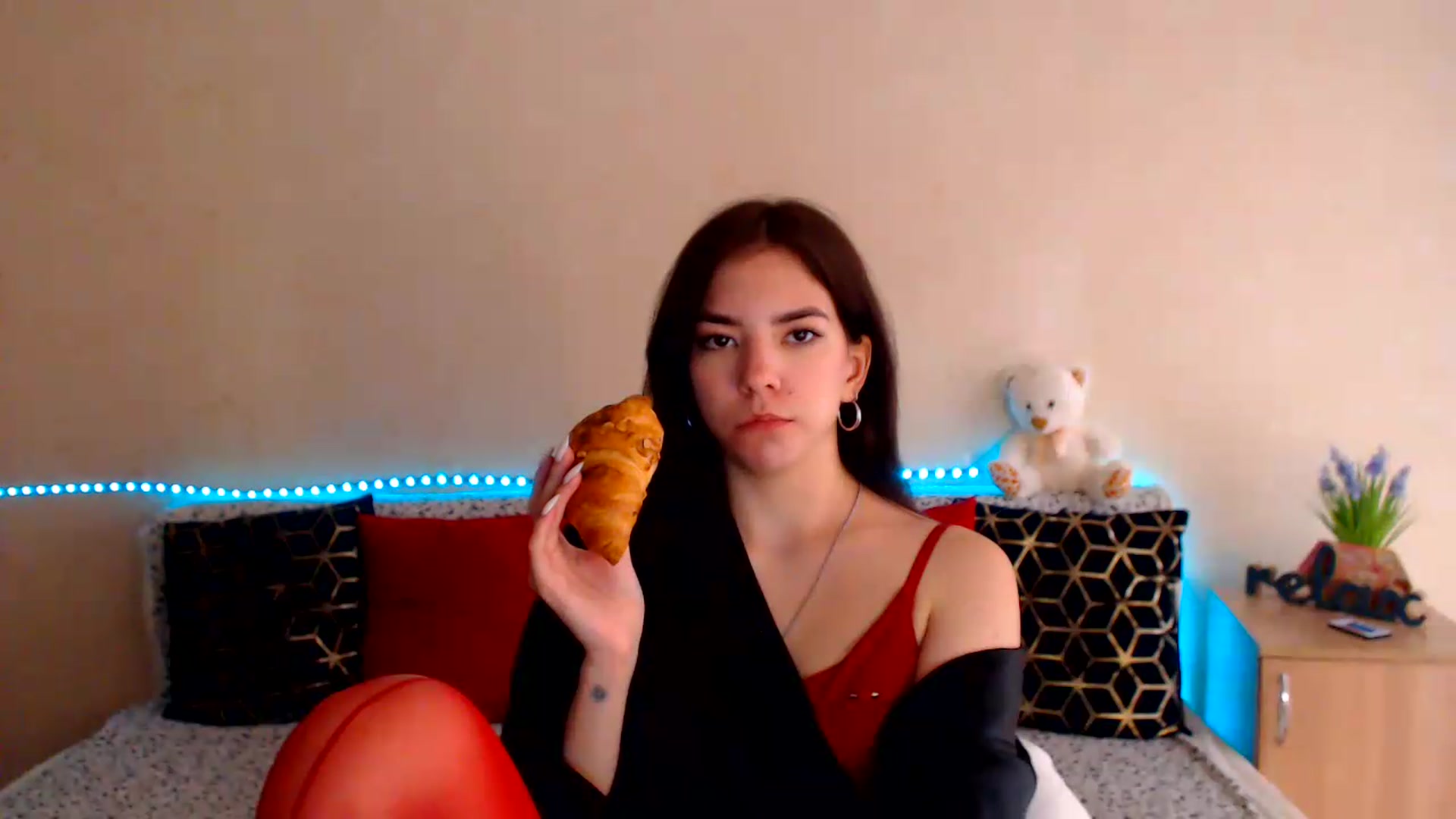 Gallery image thumbnail from Shalyka's myfreecams stream on, 07/11/2026, 11:25 image 5 of 20