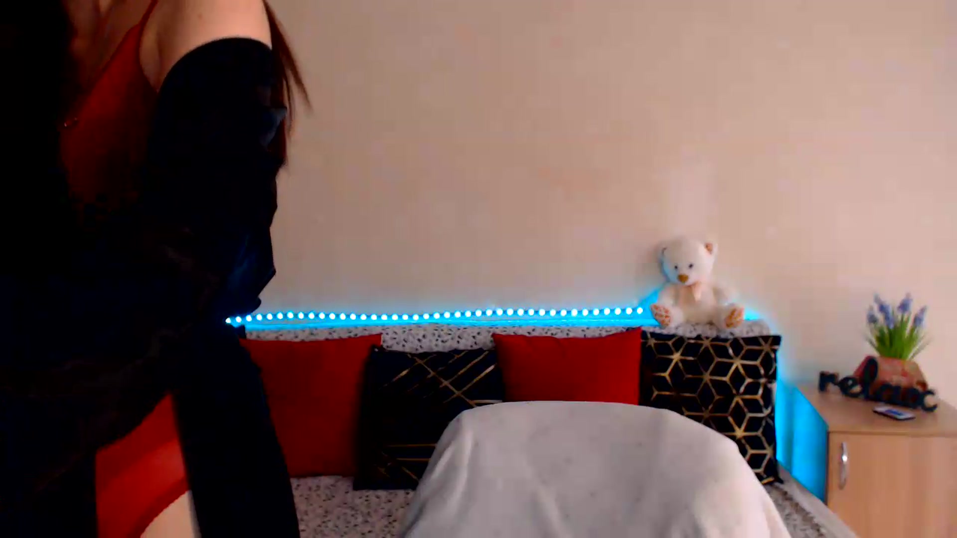 Gallery image thumbnail from Shalyka's myfreecams stream on, 07/11/2026, 11:25 image 2 of 20