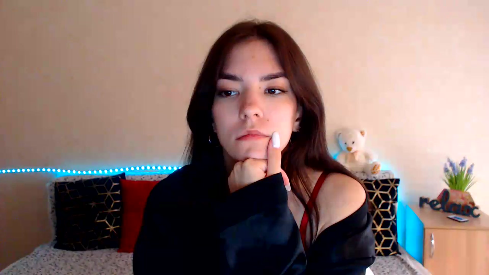 Gallery image thumbnail from Shalyka's myfreecams stream on, 07/11/2026, 15:11 image 2 of 20