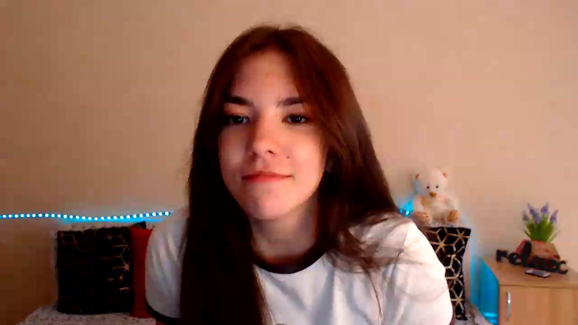 Gallery image thumbnail from Shalyka's myfreecams stream on, 07/17/2026, 14:20 image 13 of 20
