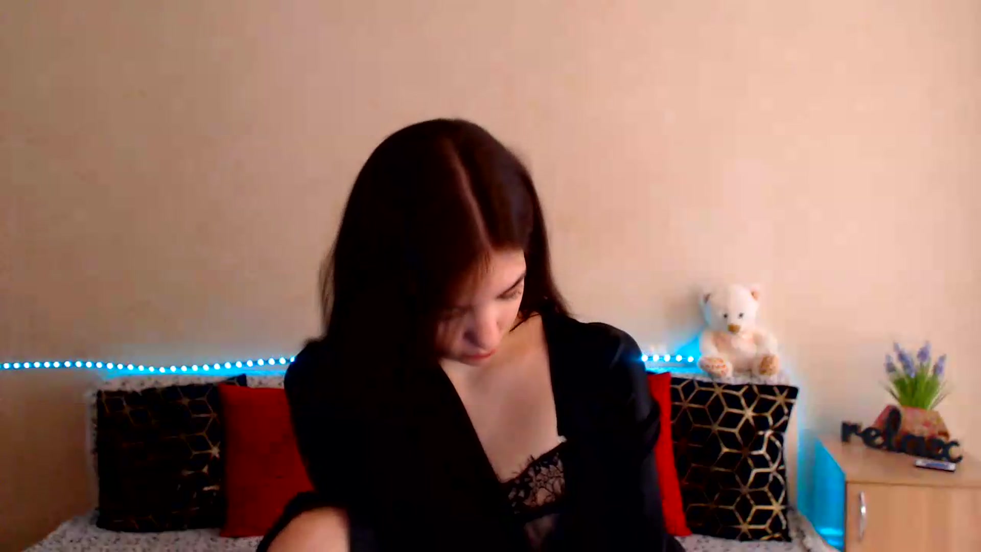 Gallery image thumbnail from Shalyka's myfreecams stream on, 07/18/2026, 10:47 image 3 of 20