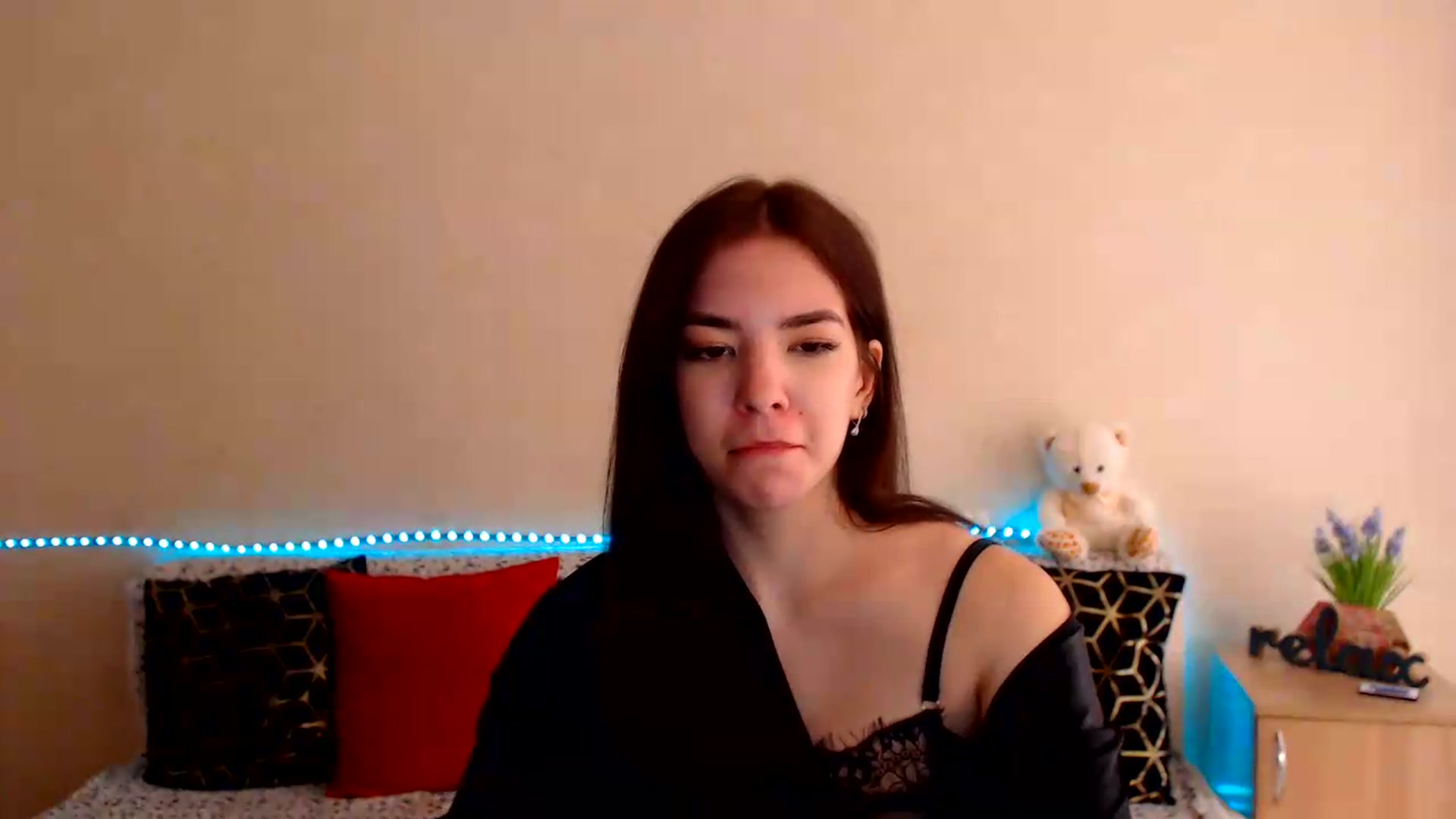 Gallery image thumbnail from Shalyka's myfreecams stream on, 07/18/2026, 10:47 image 13 of 20