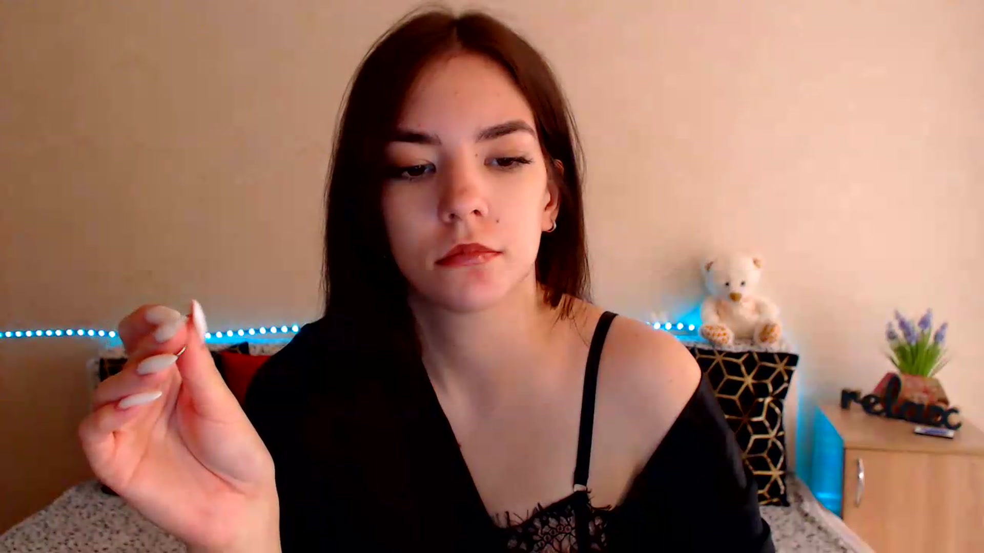 Gallery image thumbnail from Shalyka's myfreecams stream on, 07/18/2026, 11:17 image 12 of 20