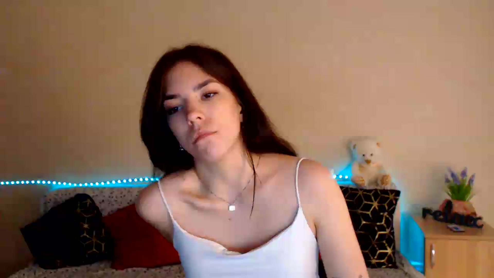 Gallery image thumbnail from Shalyka's myfreecams stream on, 07/21/2026, 12:13 image 16 of 20