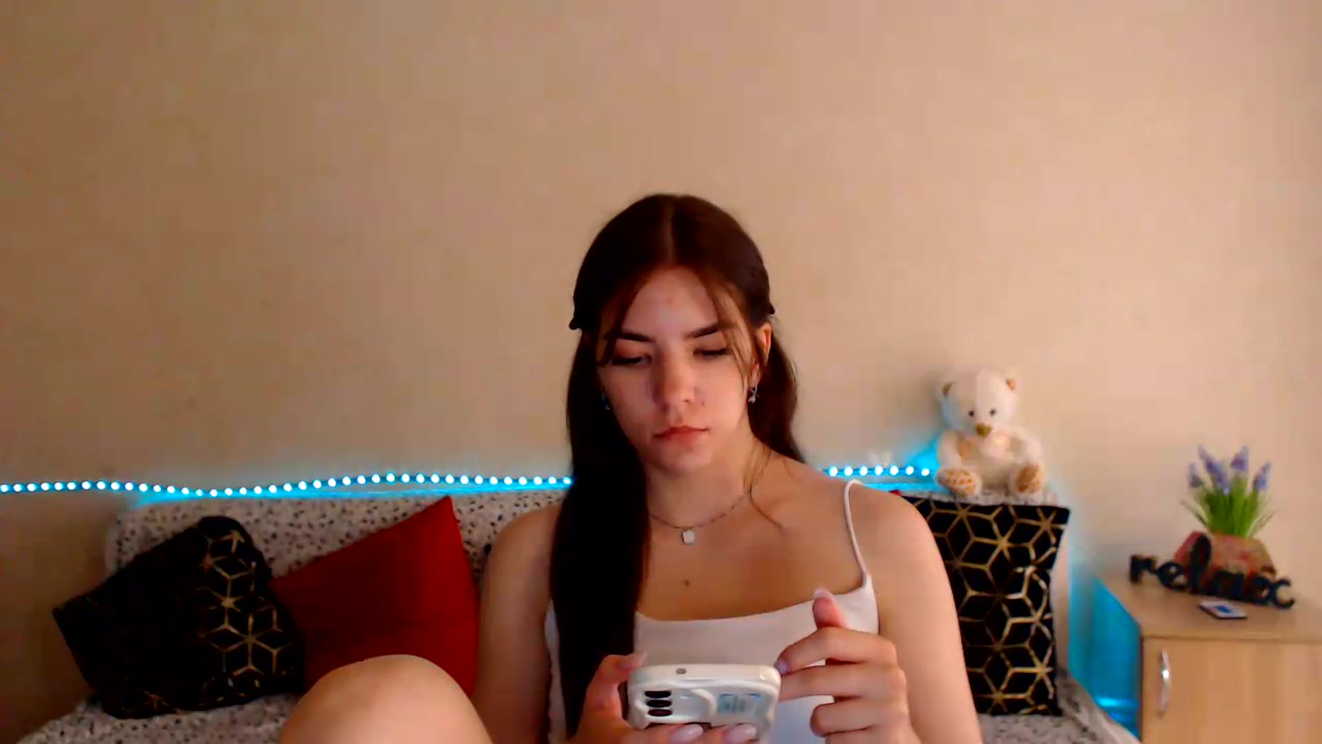 Gallery image thumbnail from Shalyka's myfreecams stream on, 07/21/2026, 15:16 image 11 of 20