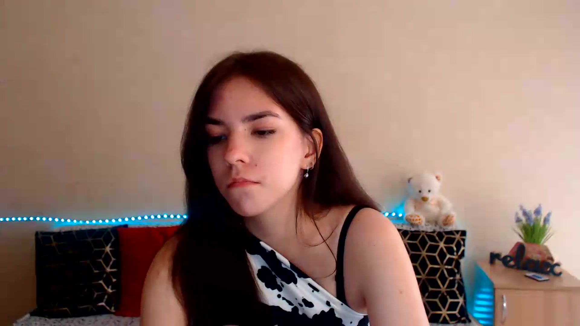 Gallery image thumbnail from Shalyka's myfreecams stream on, 07/23/2026, 14:27 image 3 of 20