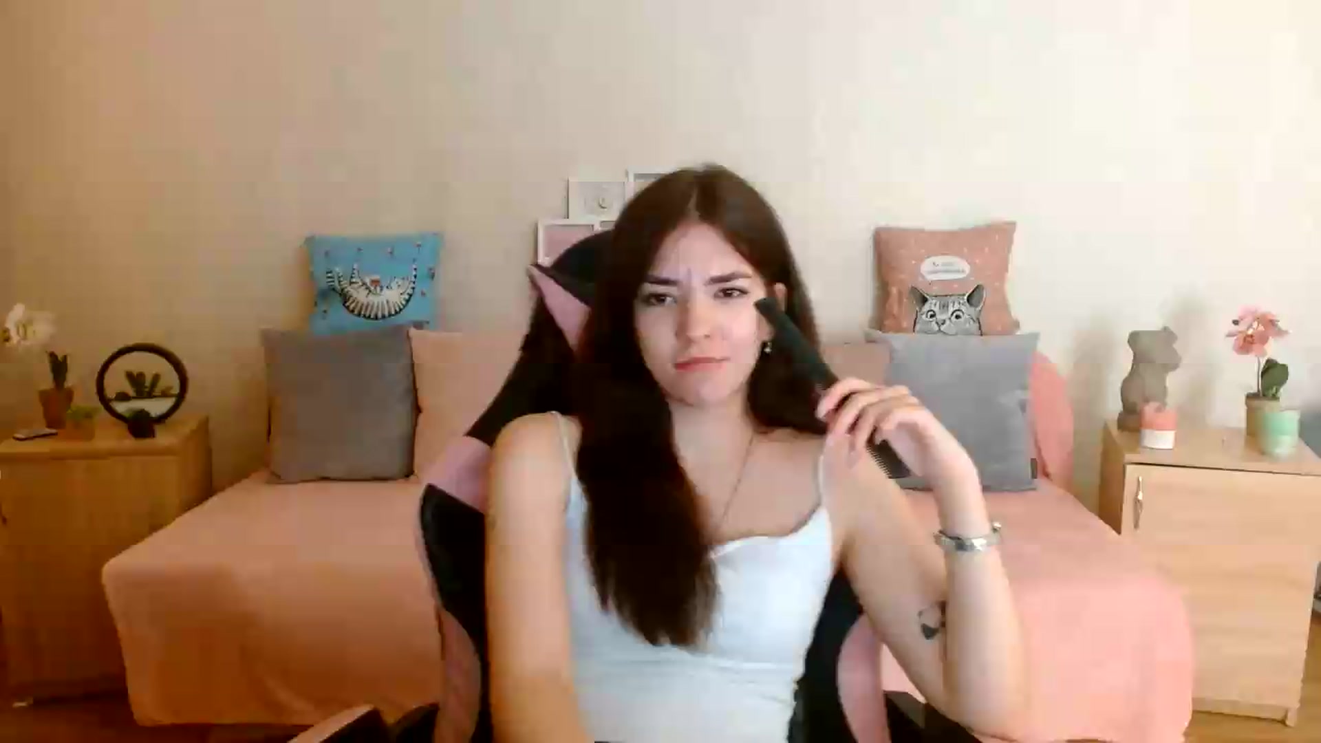 Gallery image thumbnail from Shalyka's myfreecams stream on, 07/29/2026, 13:50 image 14 of 20