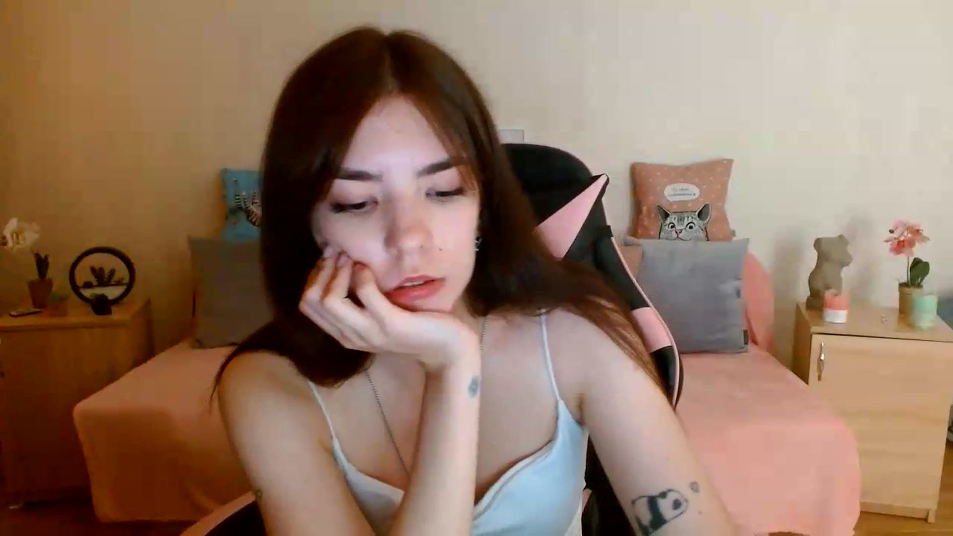 Gallery image thumbnail from Shalyka's myfreecams stream on, 07/29/2026, 13:50 image 5 of 20