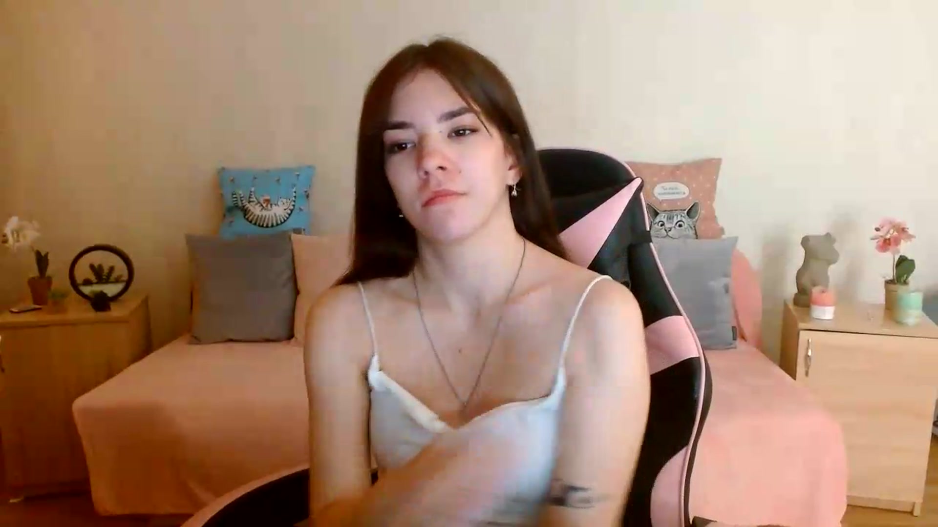 Gallery image thumbnail from Shalyka's myfreecams stream on, 07/29/2026, 13:50 image 15 of 20