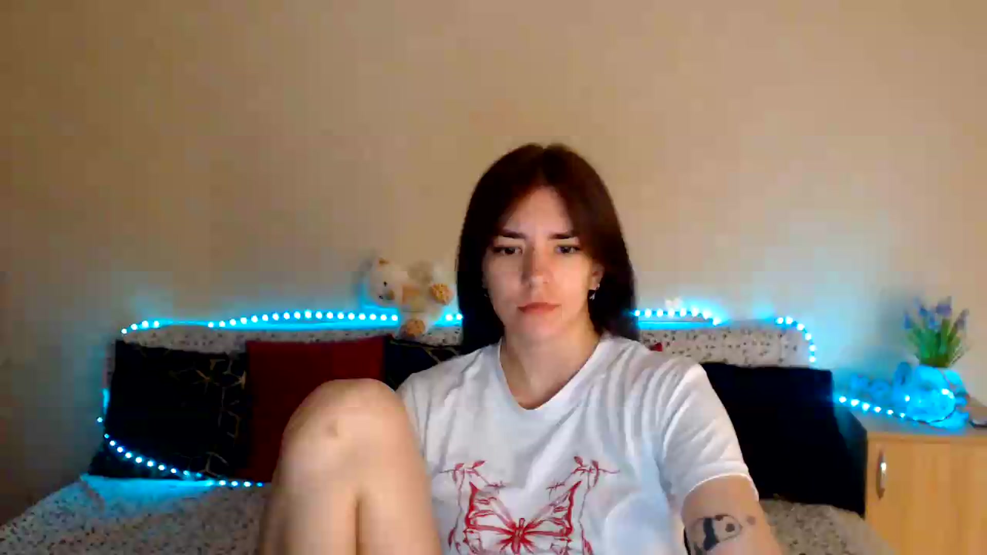 Gallery image thumbnail from Shalyka's myfreecams stream on, 08/10/2026, 16:43 image 1 of 20