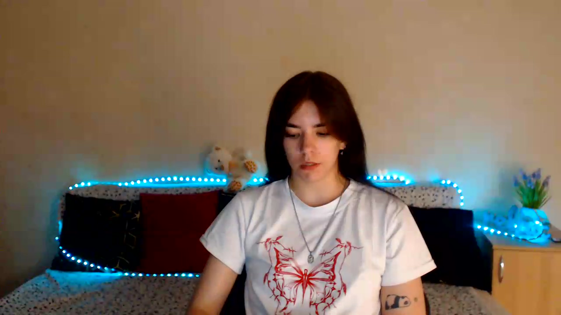 Gallery image thumbnail from Shalyka's myfreecams stream on, 08/10/2026, 16:43 image 11 of 20