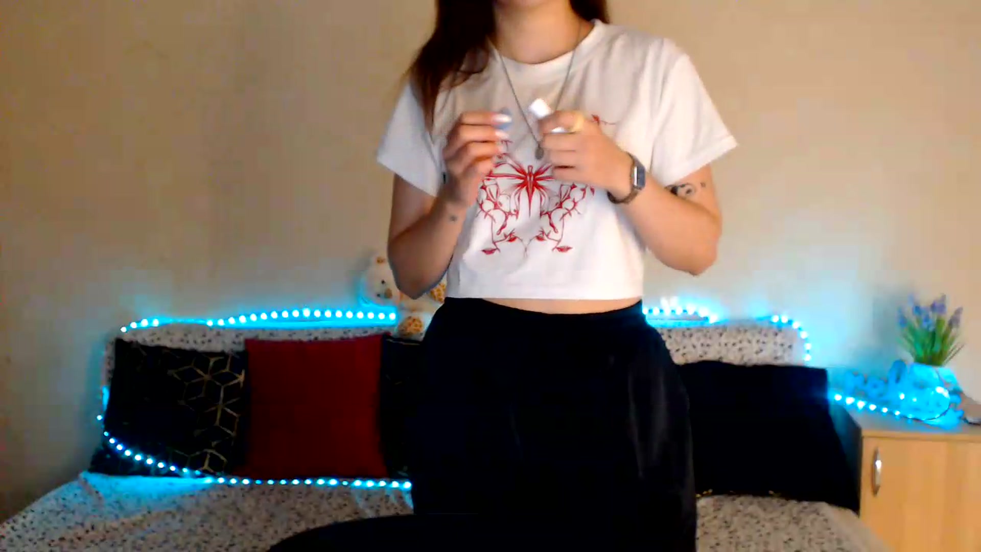 Gallery image thumbnail from Shalyka's myfreecams stream on, 08/10/2026, 16:43 image 16 of 20