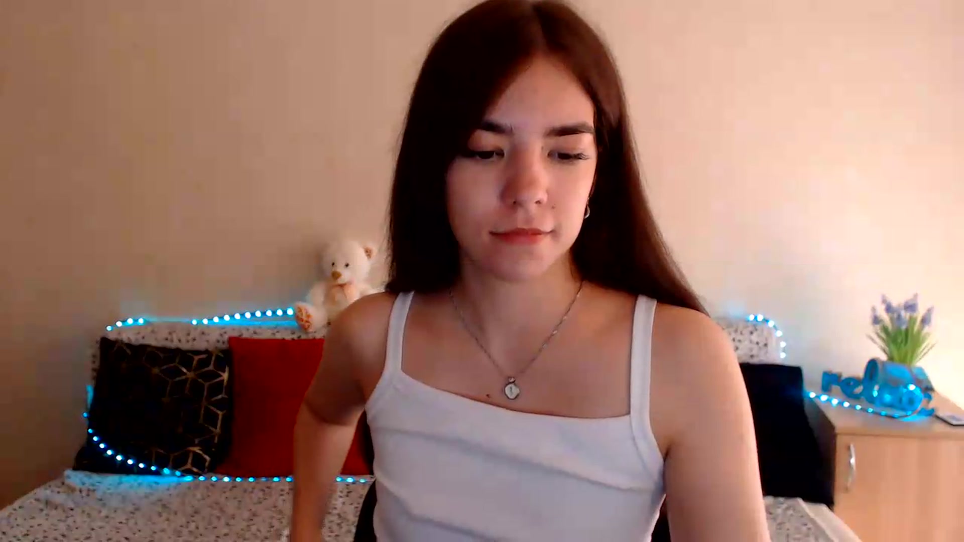 Gallery image thumbnail from Shalyka's myfreecams stream on, 08/11/2026, 12:55 image 7 of 20