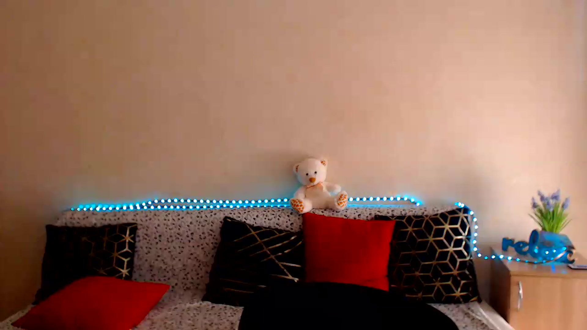 Gallery image thumbnail from Shalyka's myfreecams stream on, 08/15/2026, 14:52 image 9 of 20