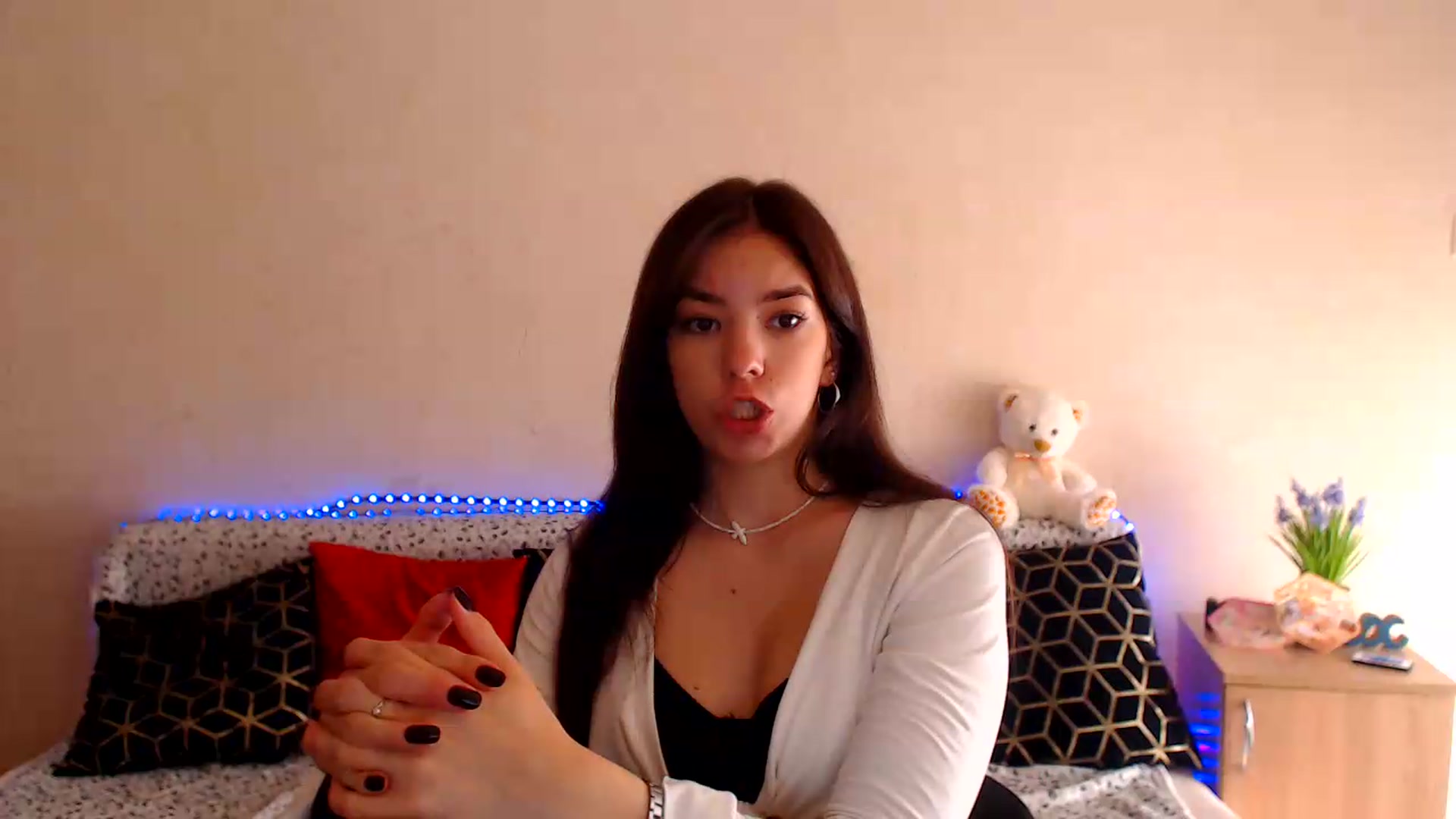 Gallery image thumbnail from Shalyka's myfreecams stream on, 09/01/2026, 14:58 image 3 of 20