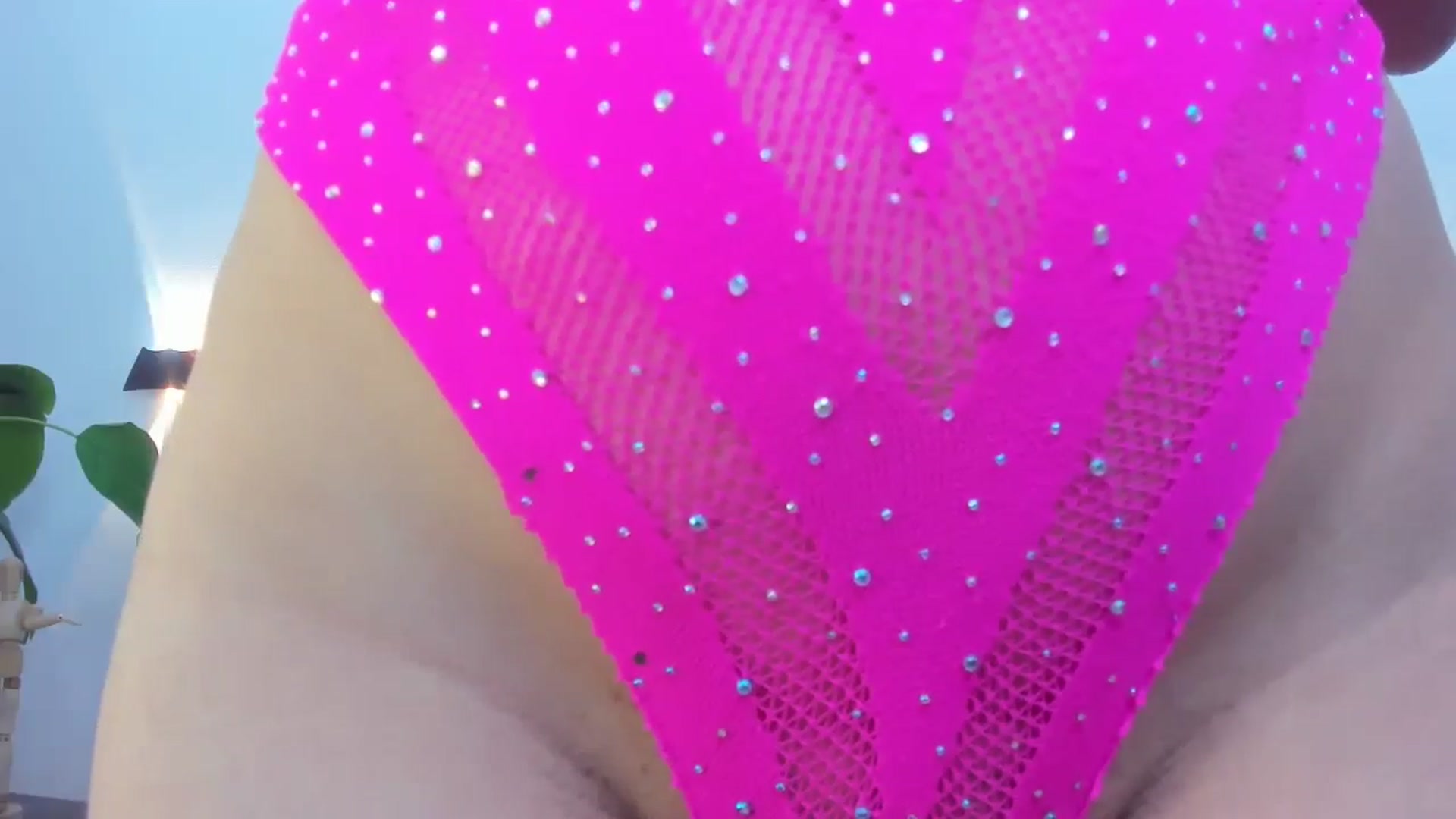 Gallery image thumbnail from Shannel_love_'s myfreecams stream on, 08/06/2024, 17:48 image 12 of 20