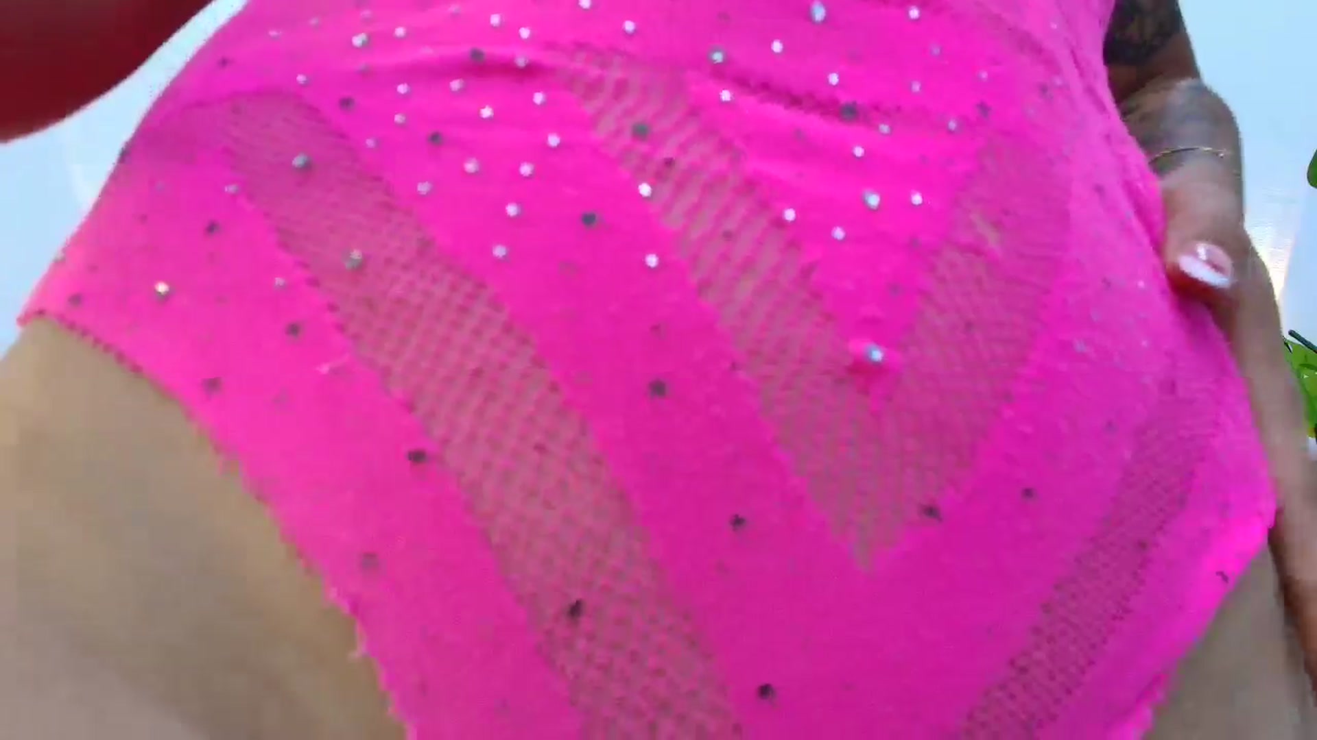 Gallery image thumbnail from Shannel_love_'s myfreecams stream on, 04/21/2025, 17:53 image 5 of 20