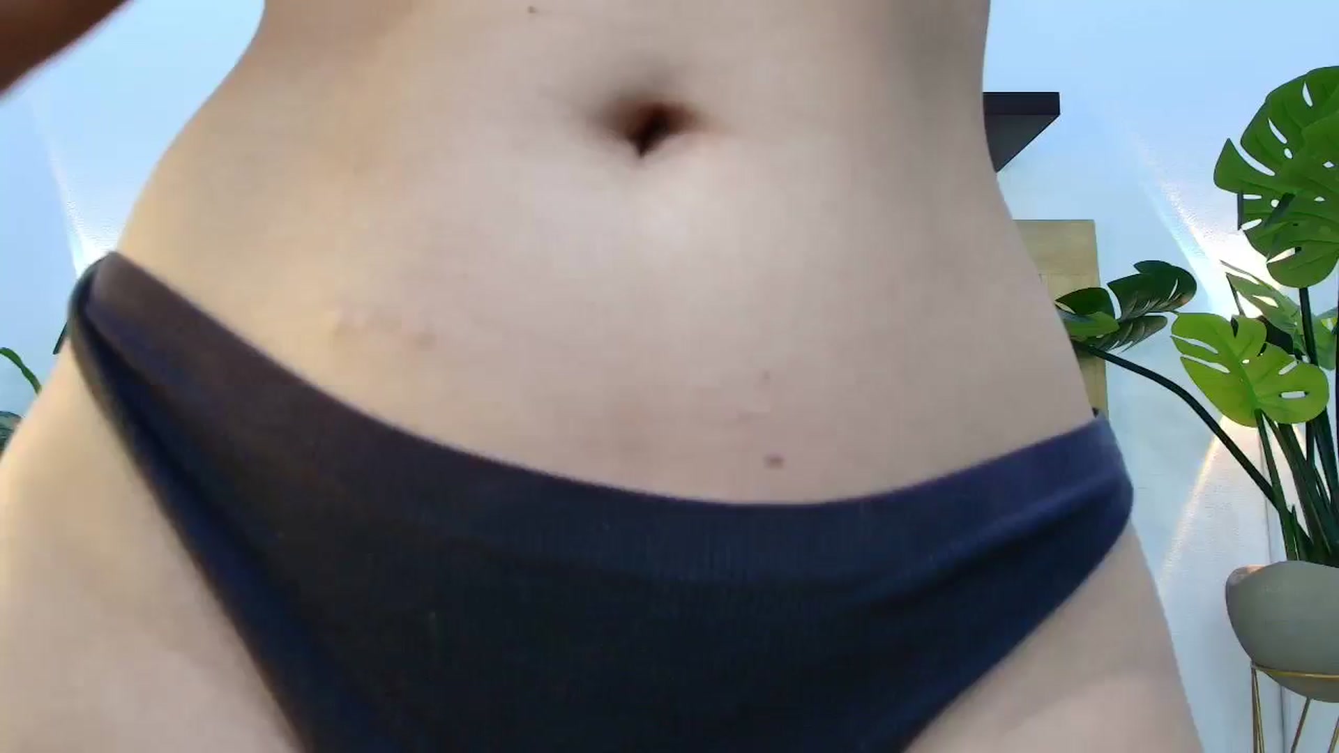 Gallery image thumbnail from Shannel_love_'s myfreecams stream on, 04/30/2025, 14:24 image 18 of 20