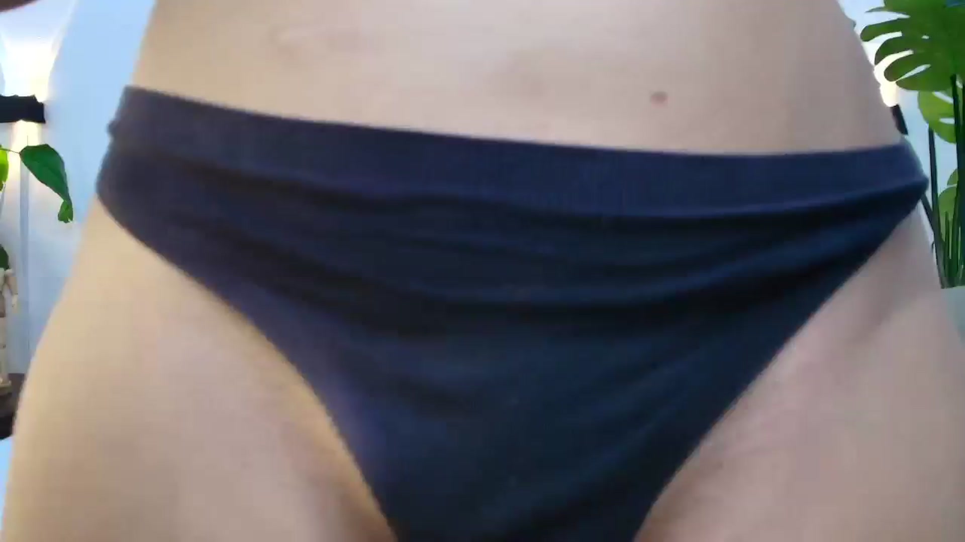 Gallery image thumbnail from Shannel_love_'s myfreecams stream on, 05/29/2025, 16:02 image 13 of 20