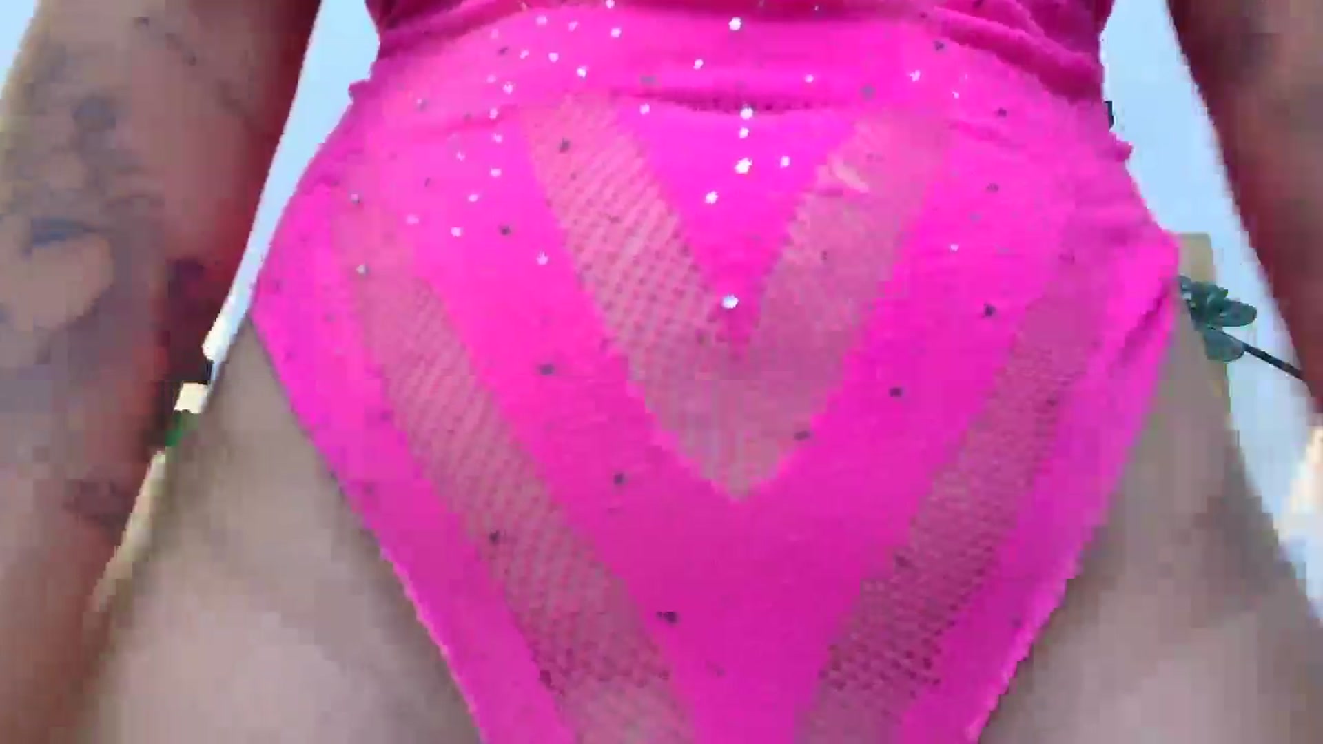 Gallery image thumbnail from Shannel_love_'s myfreecams stream on, 06/03/2025, 13:59 image 20 of 20