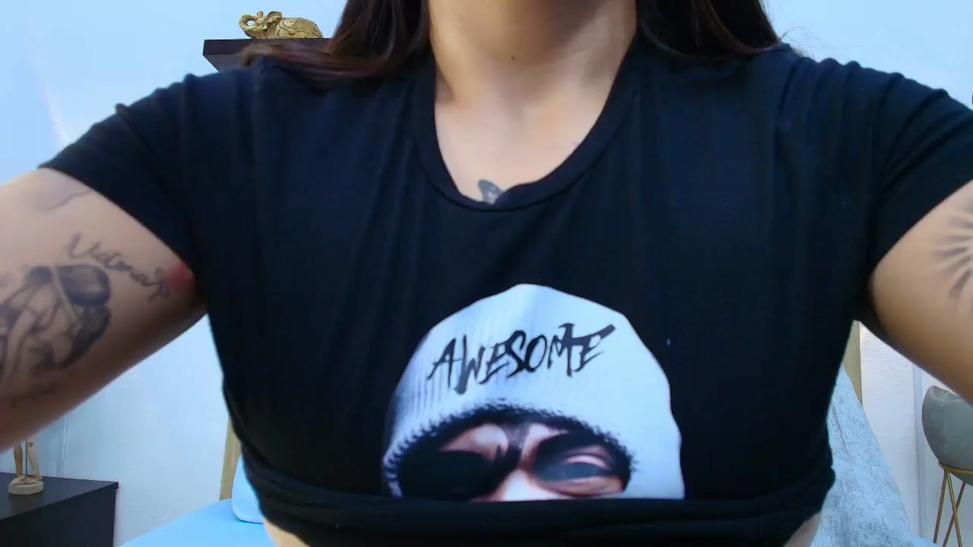 Gallery image thumbnail from Shannel_love_'s myfreecams stream on, 06/25/2025, 17:52 image 1 of 20