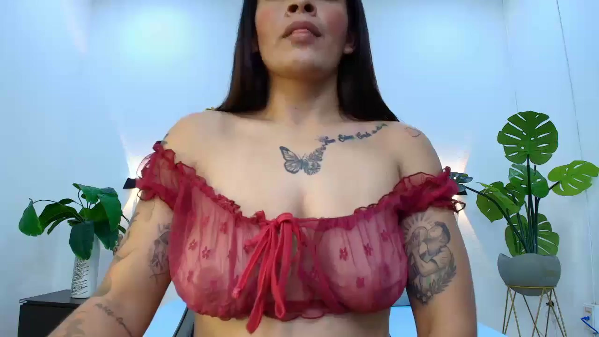 Gallery image thumbnail from Shannel_love_'s myfreecams stream on, 07/31/2025, 16:05 image 20 of 20