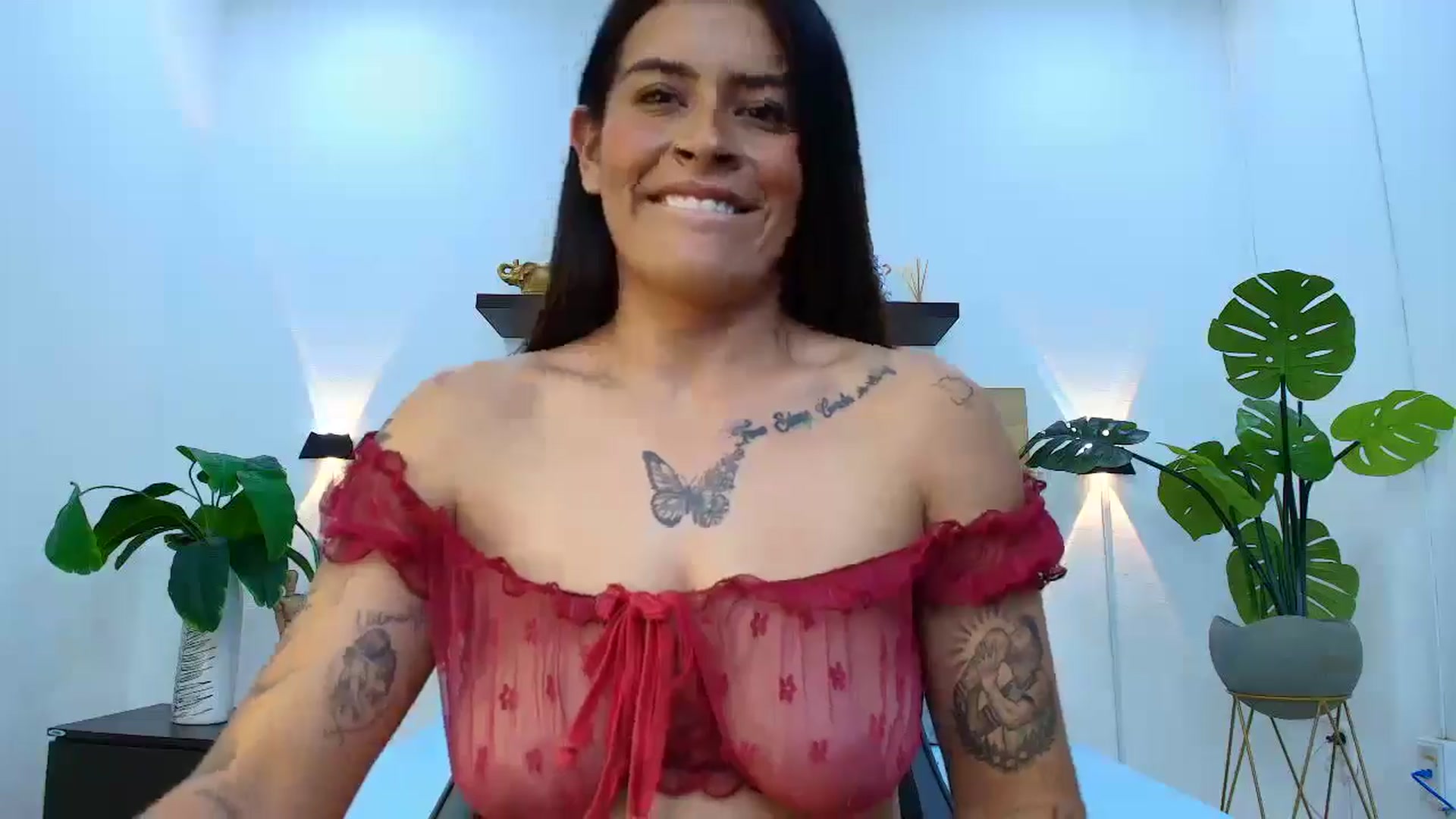 Gallery image thumbnail from Shannel_love_'s myfreecams stream on, 07/31/2025, 16:05 image 7 of 20