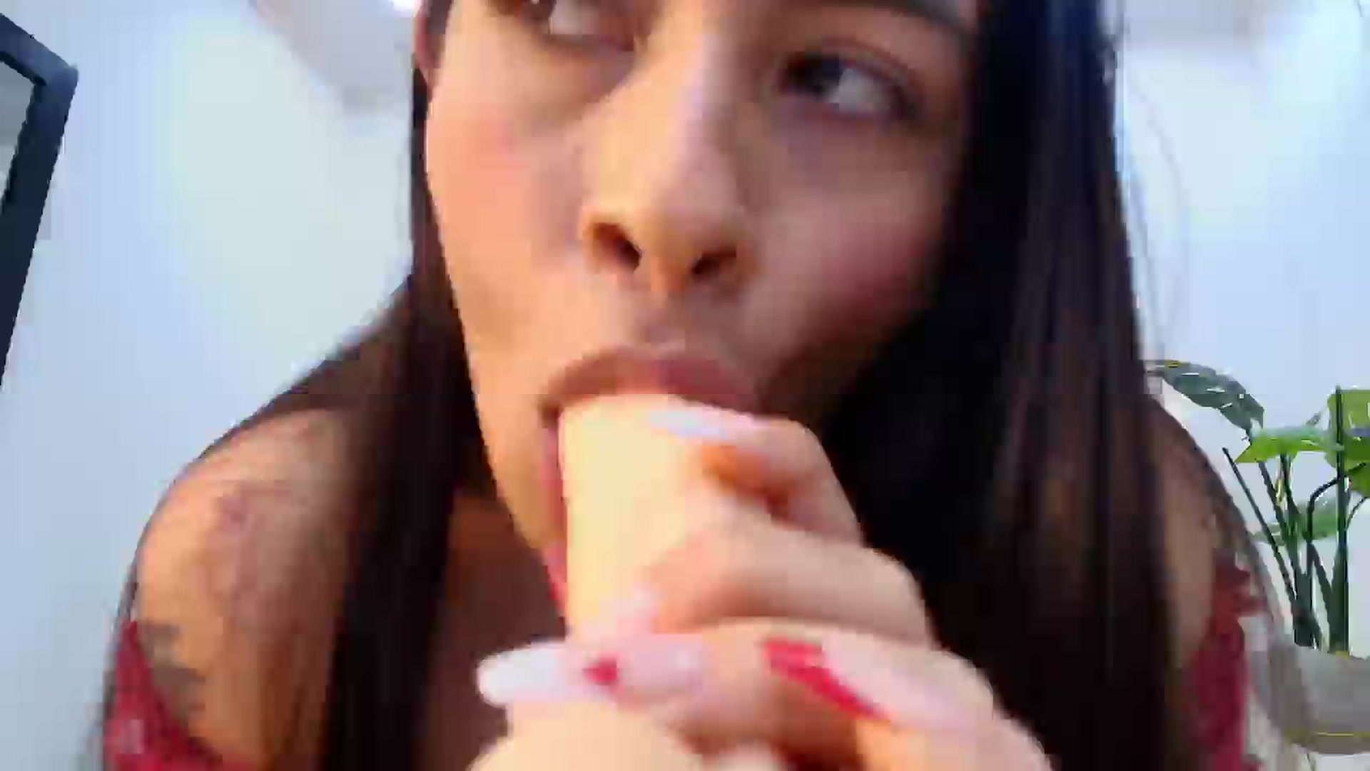 Gallery image thumbnail from Shannel_love_'s myfreecams stream on, 10/18/2025, 17:34 image 18 of 20