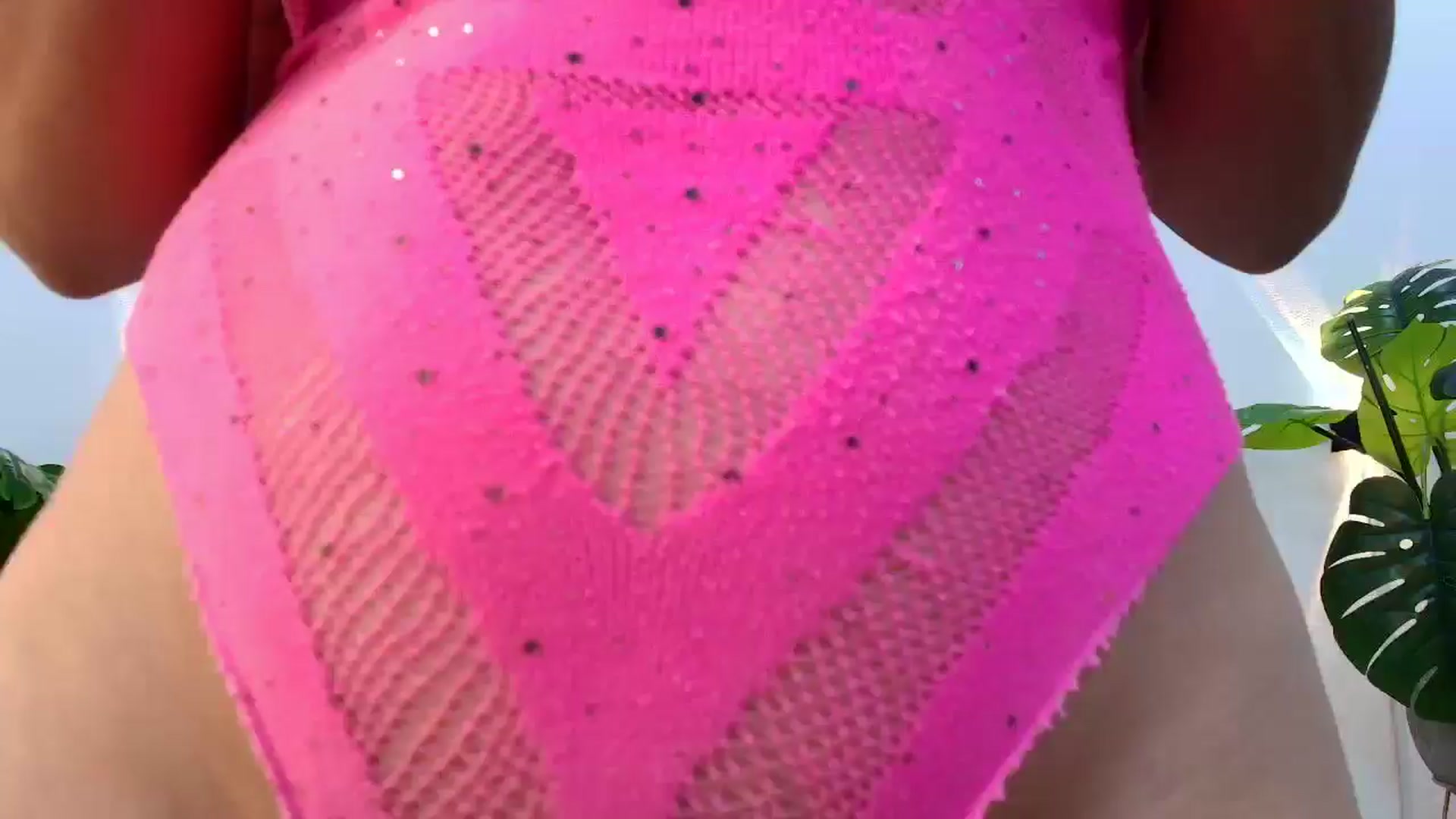 Gallery image thumbnail from Shannel_love_'s myfreecams stream on, 10/20/2025, 15:58 image 4 of 20
