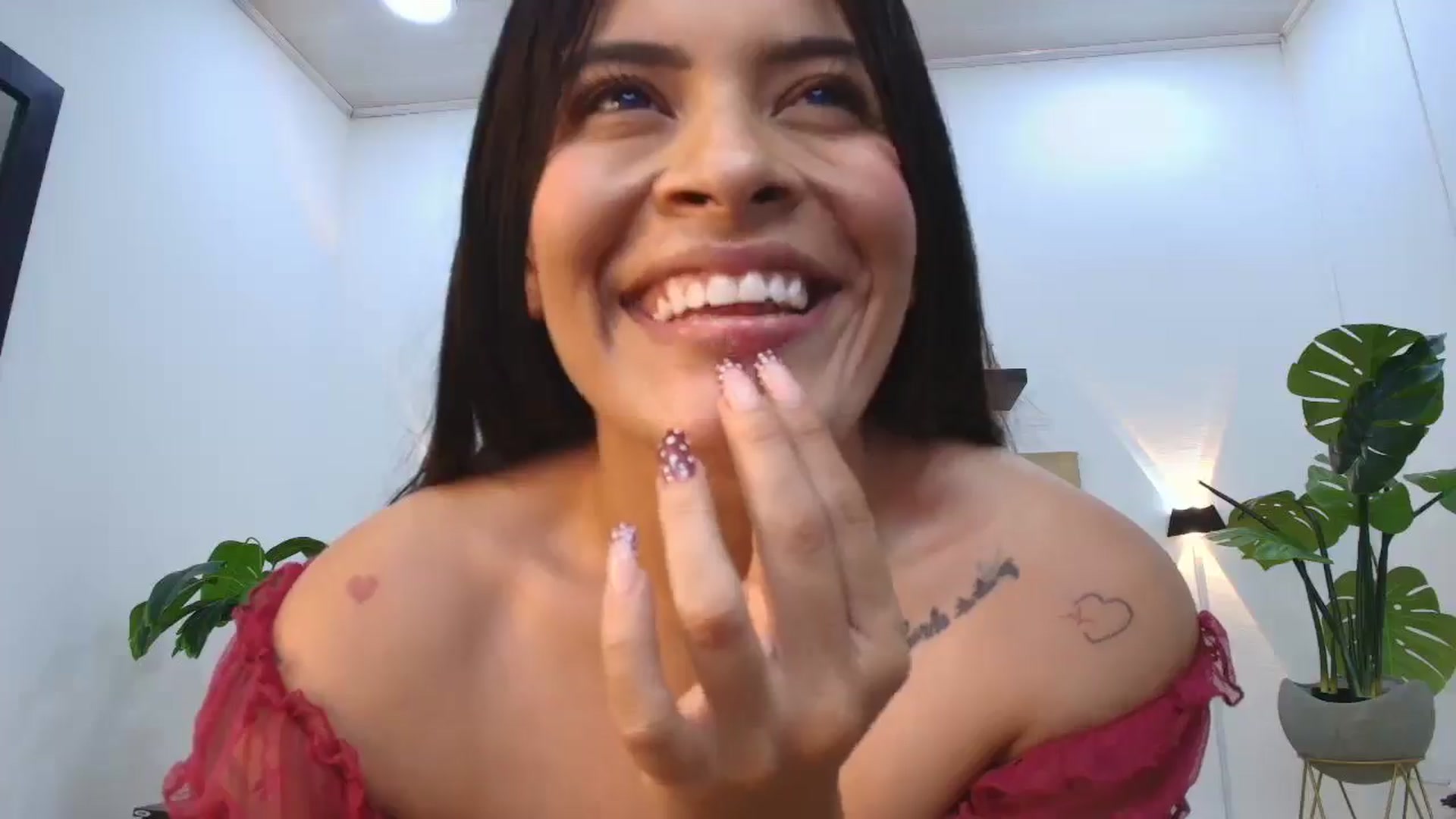 Gallery image thumbnail from Shannel_love_'s myfreecams stream on, 11/07/2025, 16:52 image 14 of 20