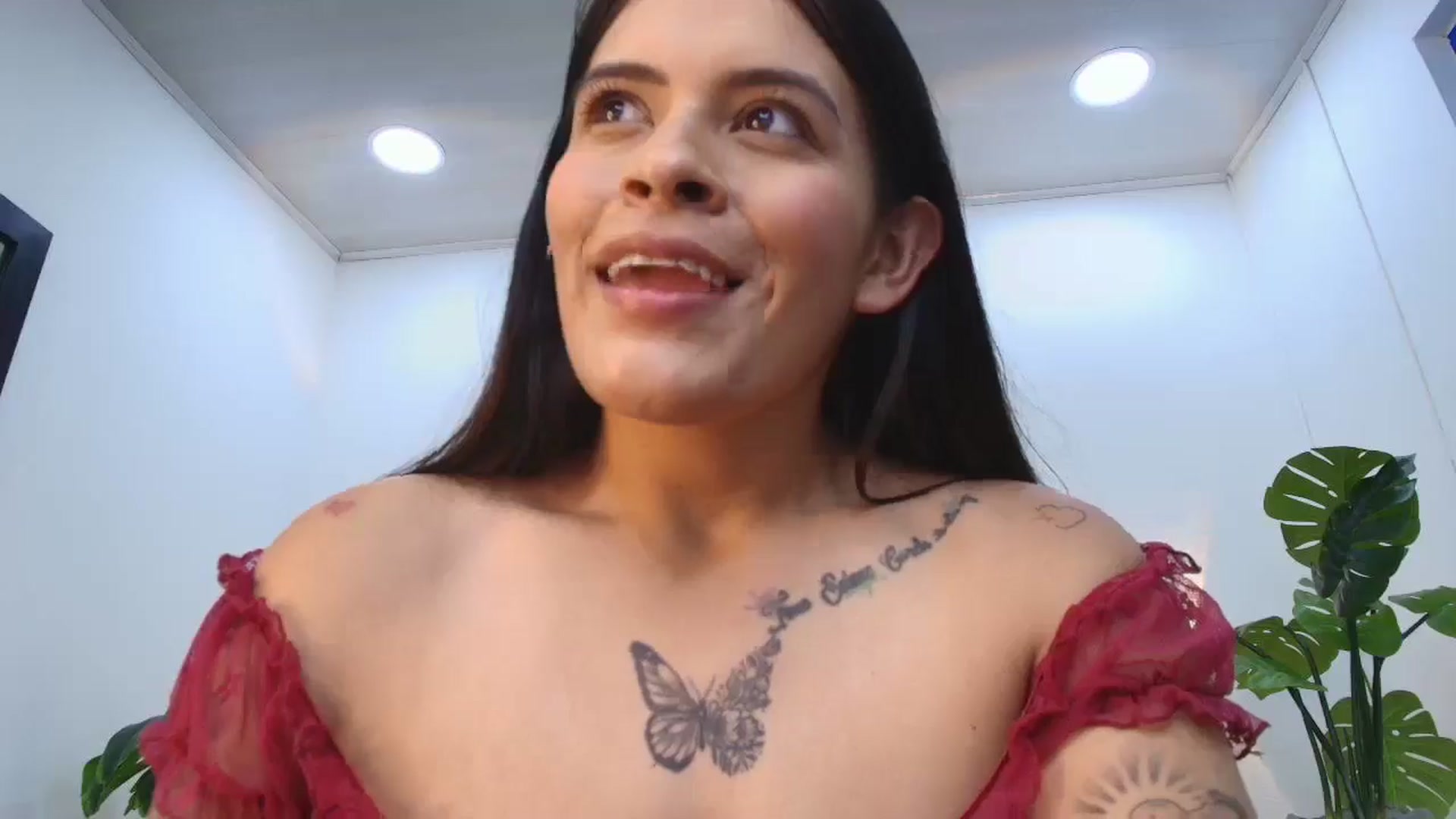 Gallery image thumbnail from Shannel_love_'s myfreecams stream on, 11/07/2025, 16:52 image 11 of 20