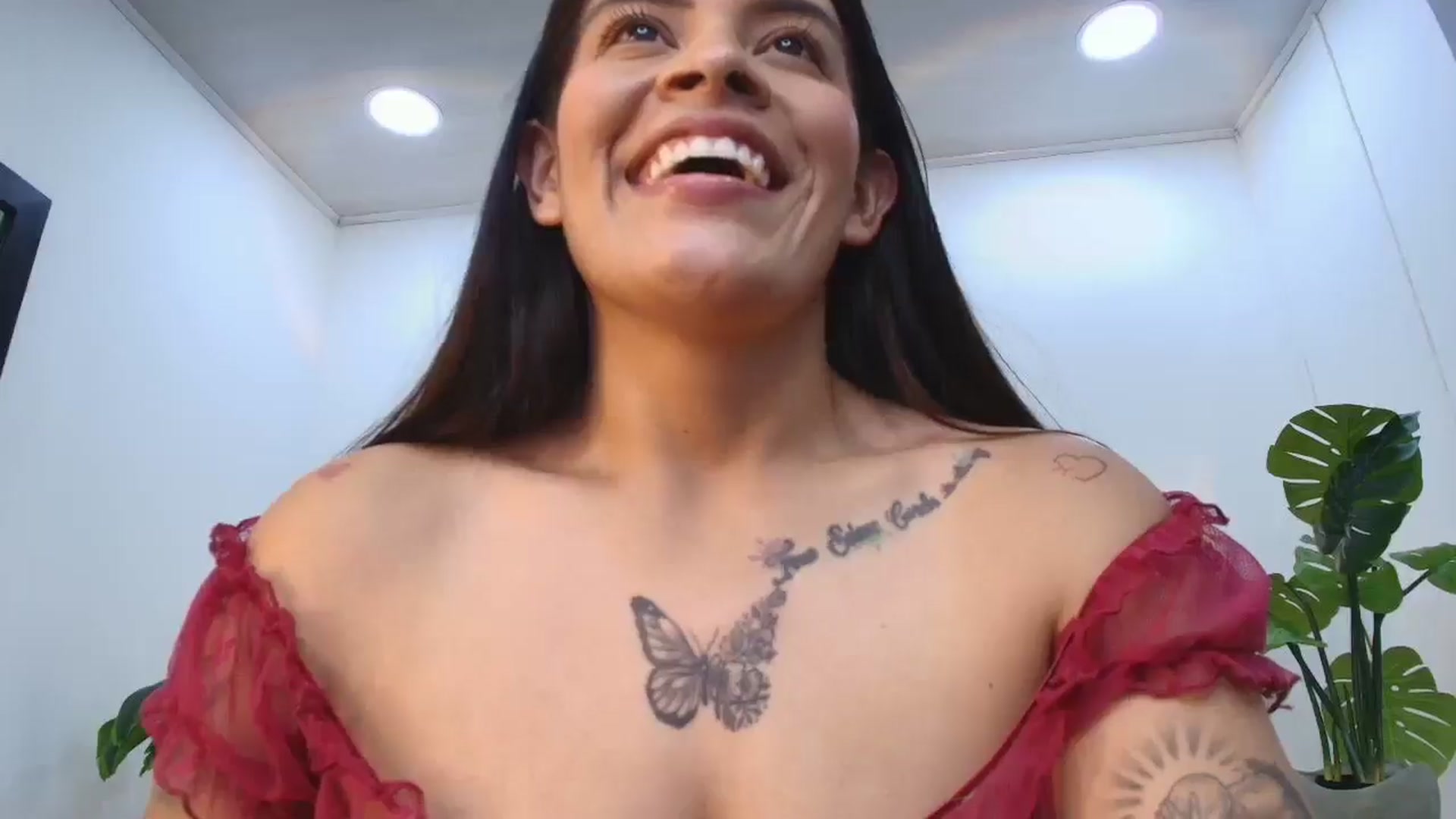 Gallery image thumbnail from Shannel_love_'s myfreecams stream on, 11/07/2025, 16:52 image 12 of 20
