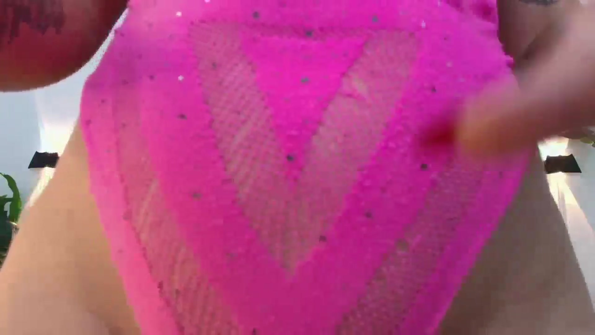 Gallery image thumbnail from Shannel_love_'s myfreecams stream on, 12/22/2025, 14:31 image 14 of 20