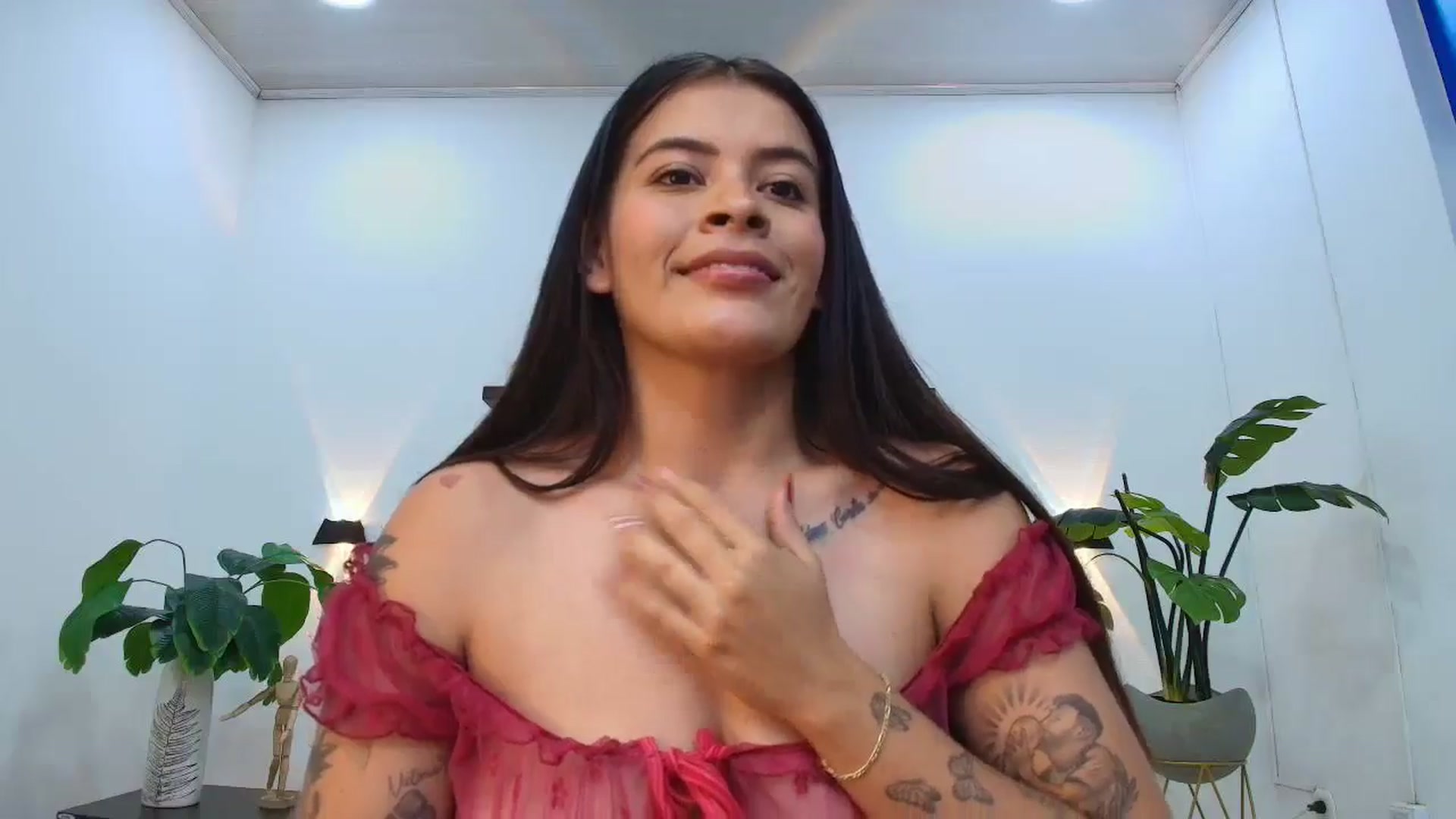 Gallery image thumbnail from Shannel_love_'s myfreecams stream on, 01/08/2026, 15:12 image 16 of 20